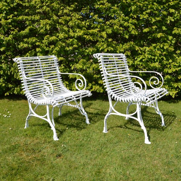 The Ladderback Carver Garden Chair - Low
