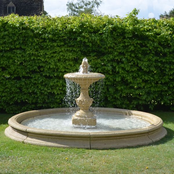 The Single Tier Fountain - STONE COLOUR PATINATION