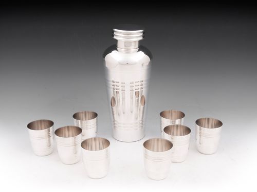 Cocktail Shaker Set