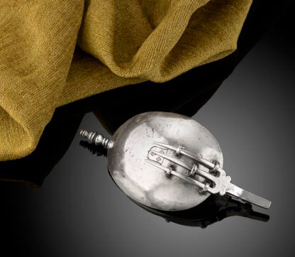 A very rare and unusual Silver folding Spoon/Fork travelling set c.1580