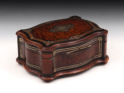 Thuya Jewellery Box