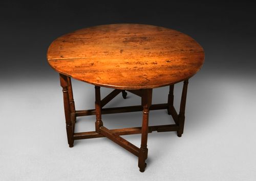 Late 17th.Century Oak Gate-Legged Table
