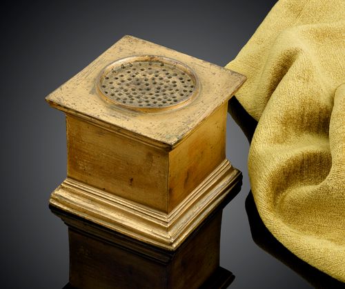 Italian 16th Century Gilt Bronze Sander
