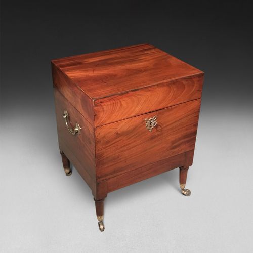 Early 19th century mahogany rectangular Campaign Cellarette