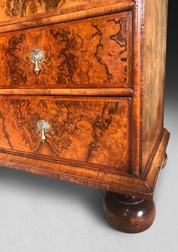CHARLES II BURR WALNUT ESCRITOIRE