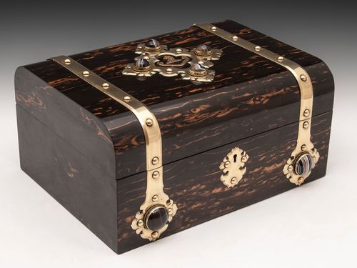 Antique Games Box