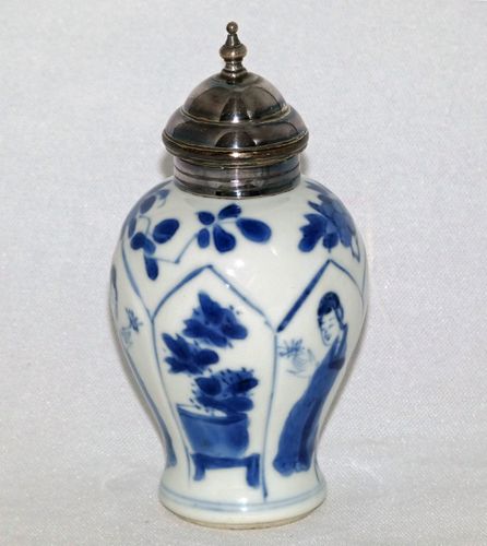 Kangxi Blue and White Moulded Baluster Jar