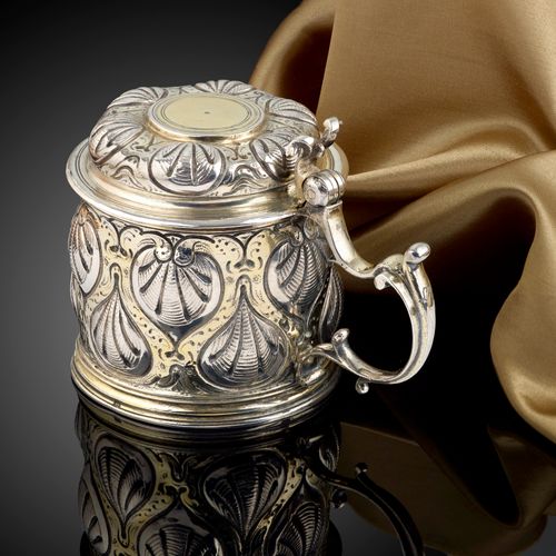 A silver and parcel gilt ‘ladies’ size’ Tankard