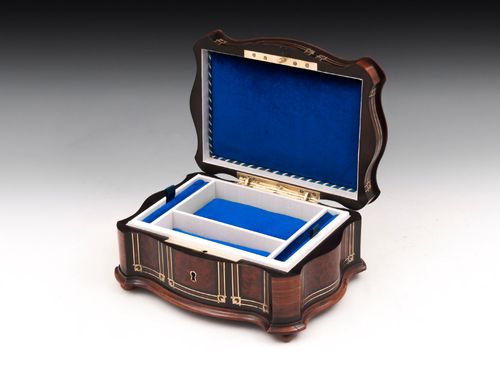 Thuya Jewellery Box