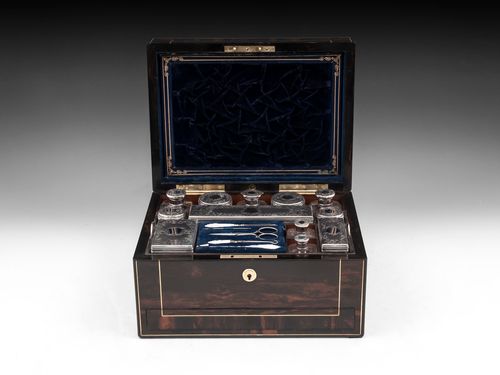 Coromandel Vanity Box