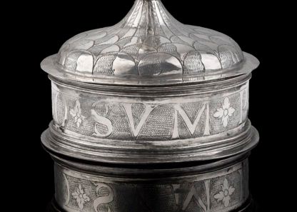 A Spanish silver Pyx c.1600