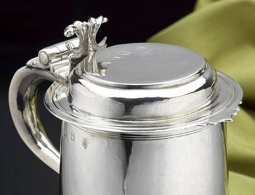 William & Mary ‘LADY’S Size Silver Flat-Lidded Tankard