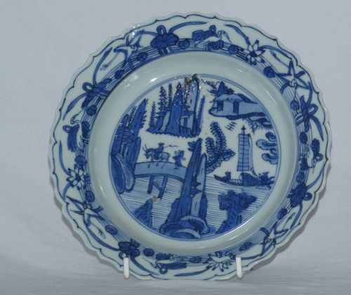 Chinese MingKraak Blue and White Plate
