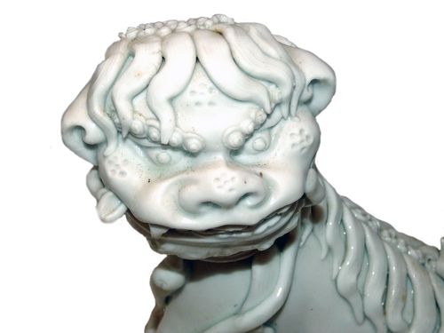 Kangxi Blanc de Chine large Dog of Fo