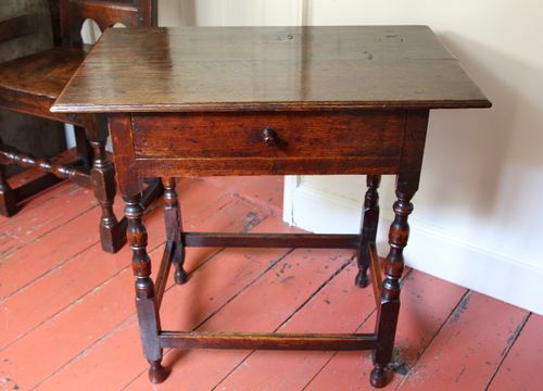 Early 18th Century Oak Side Table