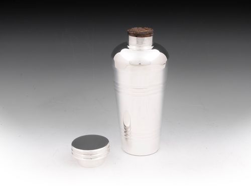 Cocktail Shaker Set