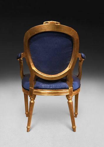 Pair of George III Carved Giltwood Salon Armchairs
