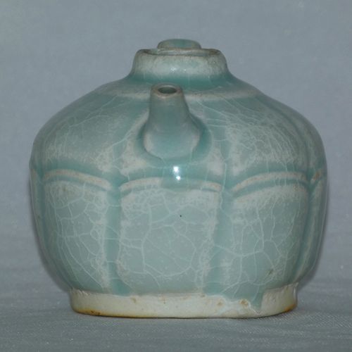 Chinese Song Dynasty Qing bai melon Ewer