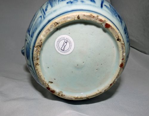 Ming Blue and White Wine pot