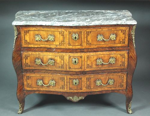 Louis XV kingwood commode