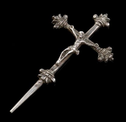 A Spanish silver Pyx c.1600