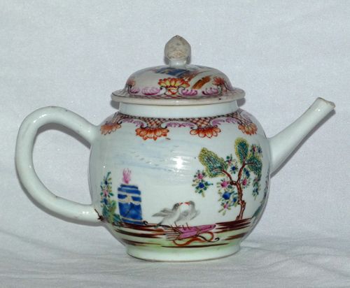 Chinese 18th Century Famille Rose Valentine Pattern Tea Pot