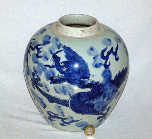 Transitional Chinese Blue and White Dragon jar