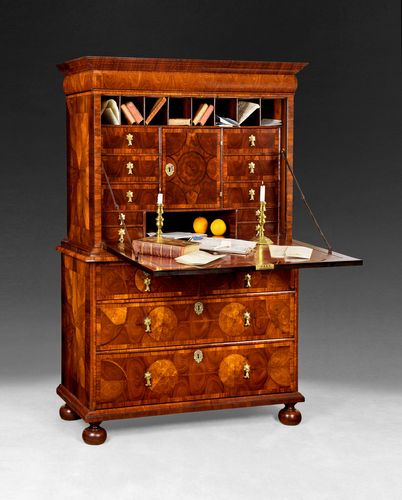 William and Mary Kingwood Escritoire