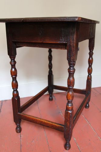 Early 18th Century Oak Side Table
