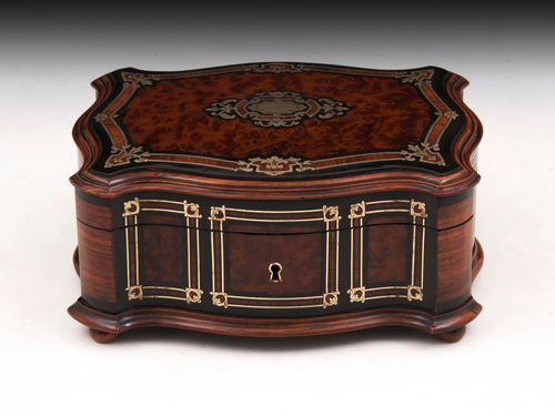 Thuya Jewellery Box