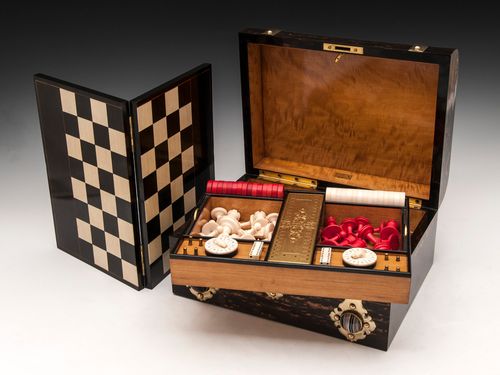 Antique Games Box