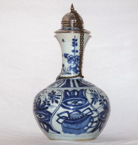 Ming Blue and White Kraak Kendi