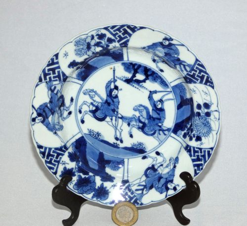 Chinese kangxi Mark and Period Klapmutts plate