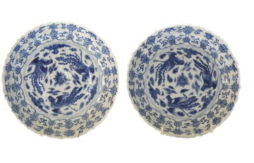 Kangxi Blue and white Pair of Porcelain Plates
