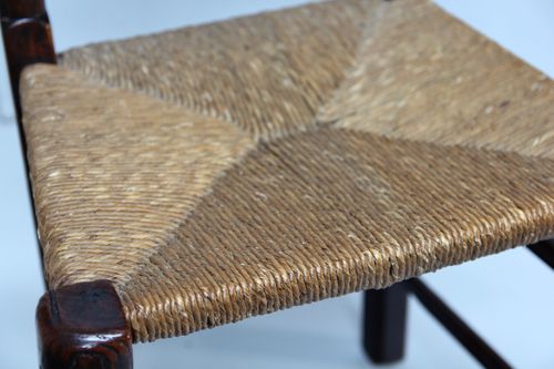 Set 6 19th Century Spindle Back Chairs V291