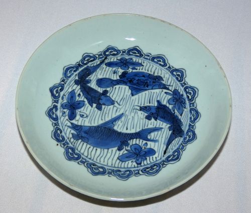 Ming - Wanli - Blue and White Porcelain Deep saucer Plate