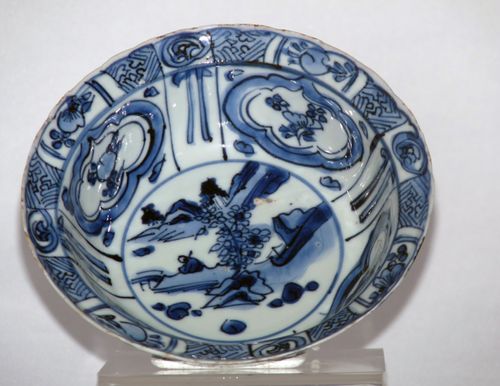 Ming Blue and White porcelain Kraak bowl