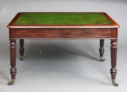 Writing table