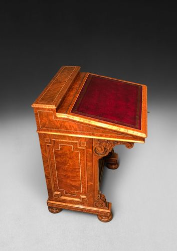 Mid 19th. Century Inlaid Amboyna Davenport by J & T Scott of Edinburgh