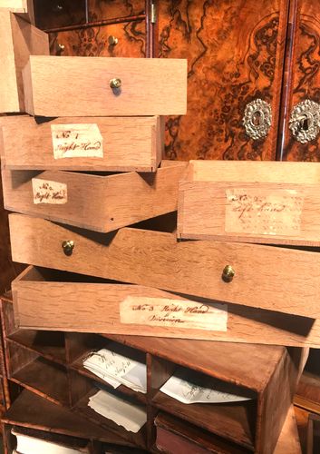 CHARLES II BURR WALNUT ESCRITOIRE