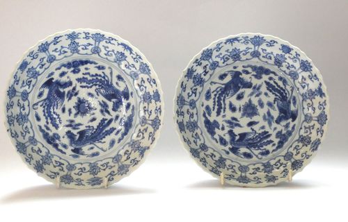 Kangxi Blue and white Pair of Porcelain Plates