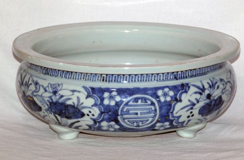 Ming Blue and White Transitional Tripod Censer