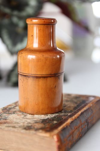 Small Treen Boxwood Bottle Holder