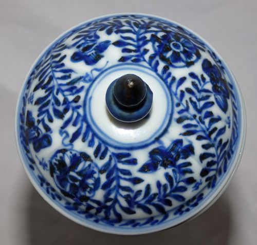 Kangxi Blue and White Molded Lidded Stem cup/ Goblet