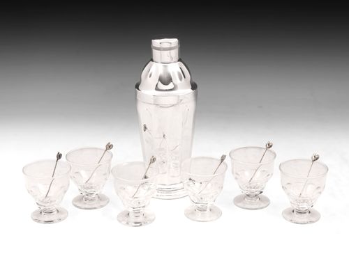 Walker & Hall Cocktail Set