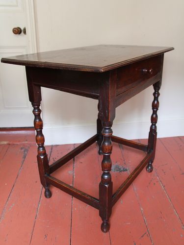 Early 18th Century Oak Side Table