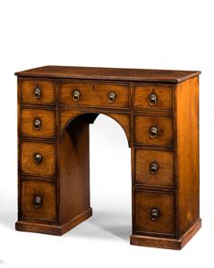 19th century mahogany kneehole desk