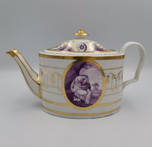 Early 19th Century Coalport Porcelain Gilt and Puce Teapot