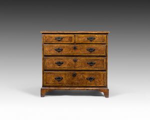 18th century George 1st small chest of drawers