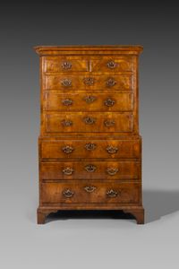 18th century Queen Anne chest on chest